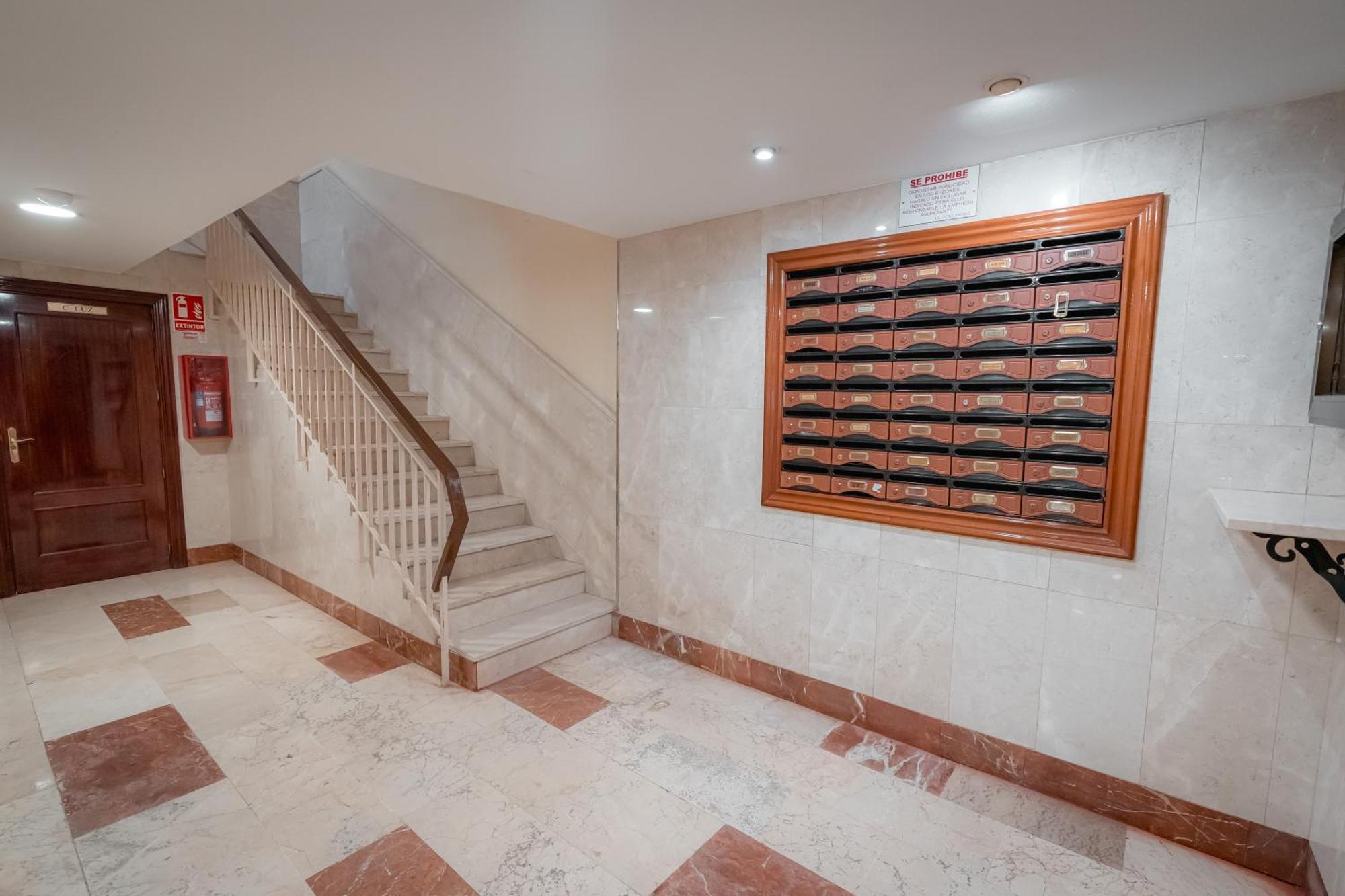 Ibericabeds Figares Apartment Granada Exterior photo