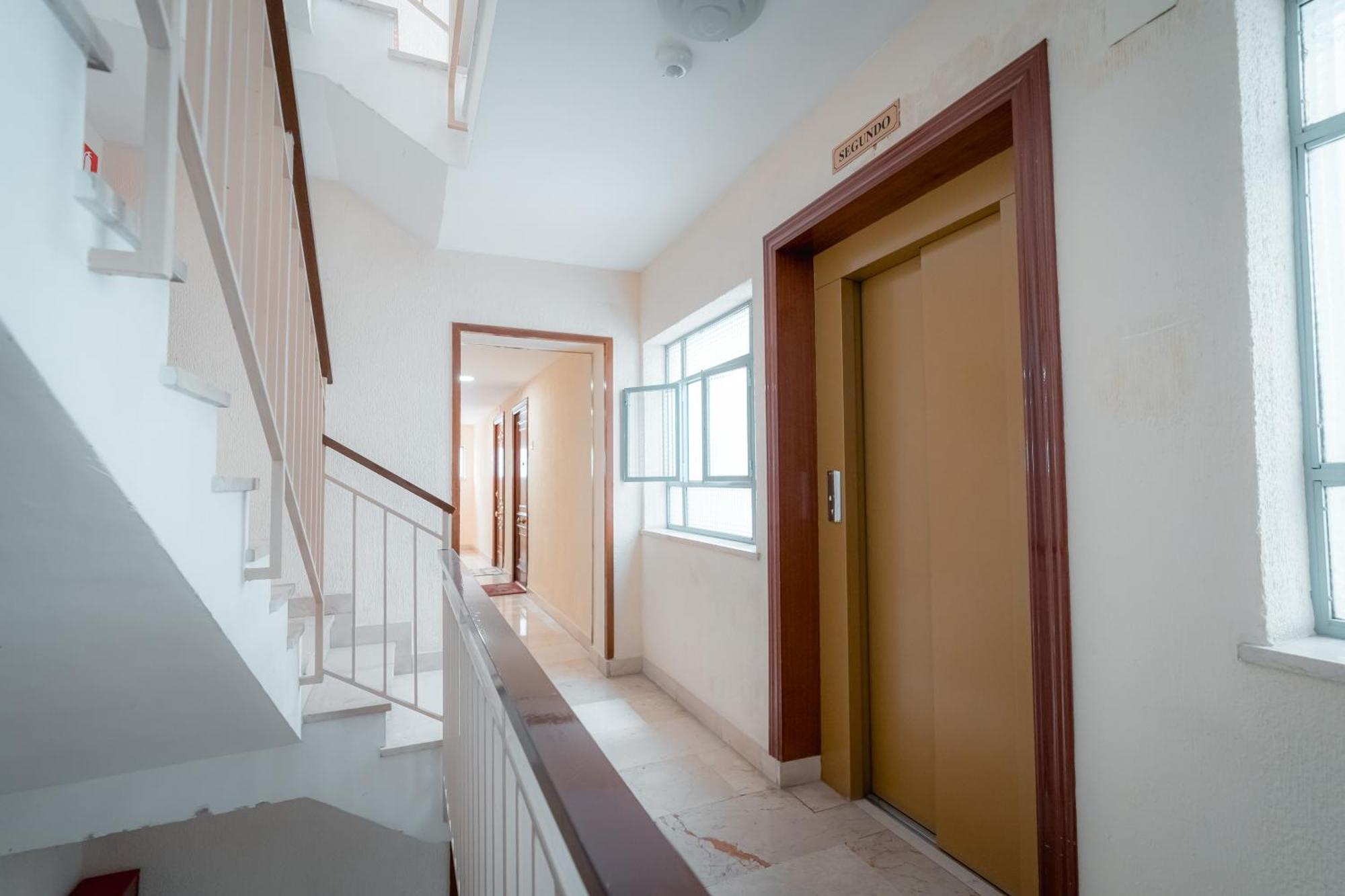 Ibericabeds Figares Apartment Granada Exterior photo